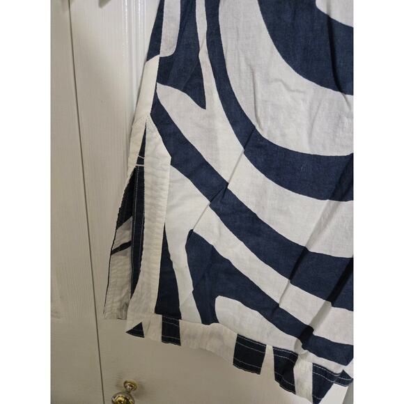 Tommy Hilfiger large women's navy blue and white top - Picture 4 of 11